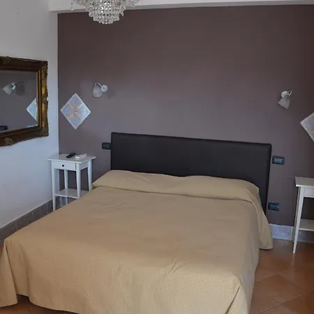 Il Ghetto Farm Alloggio per agriturismo Soiano Del Lago